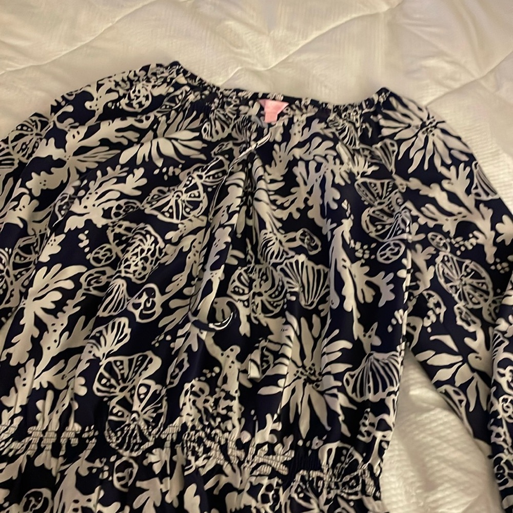 Navy and white silk Lilly top